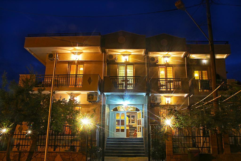 Kristal Hotel Prinos  Luaran gambar